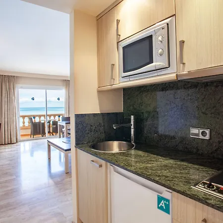 Ξενοδοχείο με διαμερίσματα Grupotel Dunamar 4*